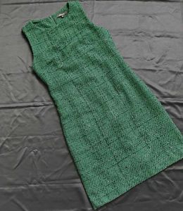 Elegant Bottle Green Tweed Sleeveless Dress