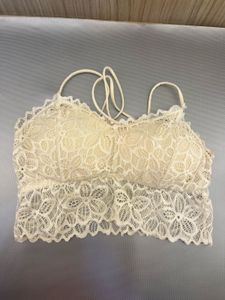 SET OF 4Comfortable Bralettes