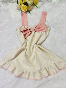Cute Bow Detail Dress