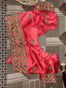 🌸 Ethnic Saree