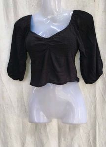 70209. Chic Black Puff Sleeve Smocked Top