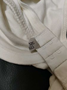 Comfortable White Everyday Bra