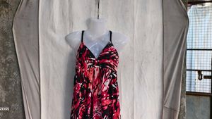 6529. Stunning Red &amp; Black Printed Maxi Dress