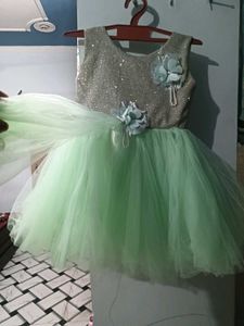 Net Frock New Condition