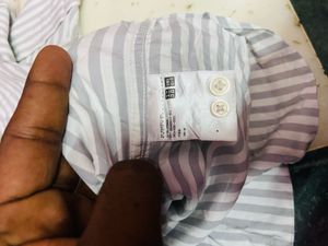 uniqlo stripe shirt