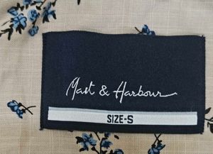 Men's Floral Print Button-Down Shirt