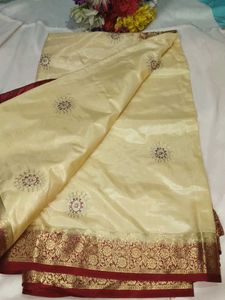Elegant Cream Saree with blouse