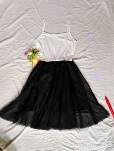 Cami Flare Dress🖤✨