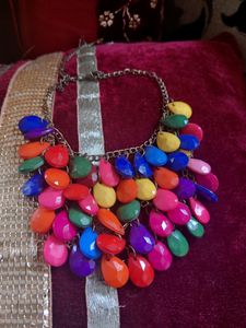 Colourful beads set