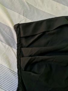 Chic Black Strapless top