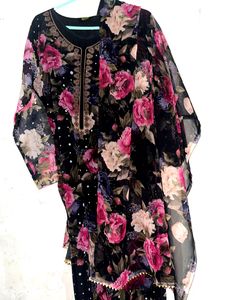 Printed Kurti With Dupatta Set