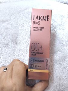Lakme 9 to 5 CC Cream Beige with 3% Niacinamide Co
