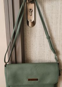 Caprese Sling Bag