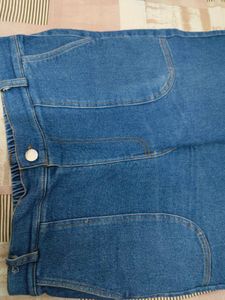 Straight Jeans
