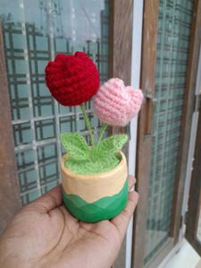 cute crochet tulips