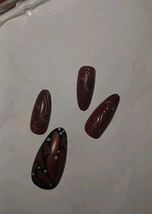 Press-On Butterfly Nails