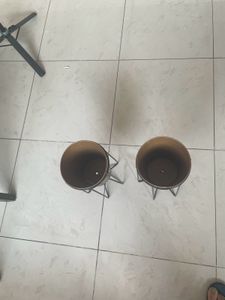 Metal Plant Pot with Stand (Set of 2)