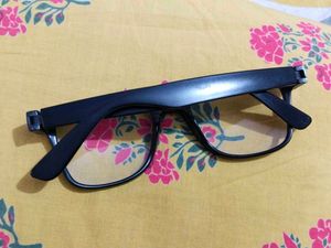 Stylish Black Wayfarer Eyeglasses