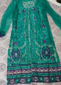 Elegant Teal Kurta Set with Intricate Embroidery