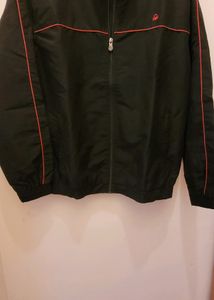 United Colors Of Benetton UPPER,like New