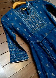 Sabhyata Elegant Blue Printed Anarkali Kurta