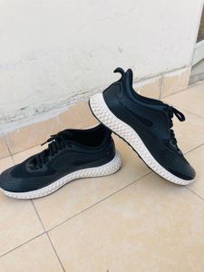 Black Running Shoes