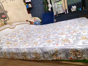 Elegant Floral print double Bed Sheet