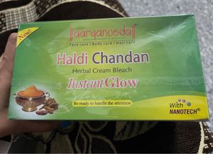 Haldi Chandan Herbal Cream Bleach