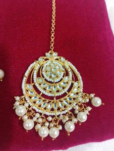 Earrings and Maang Tikka Set