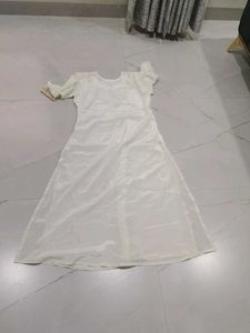 Elegant White Kurta Suit Set with heavy dupatta