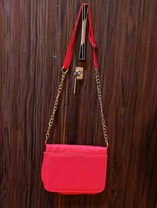 Chic Pink Quilted Chain Bag