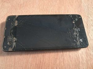 Damaged Smartphone - For Parts