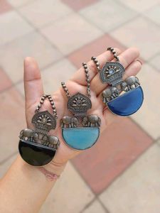 Elephant Design Necklace &amp; Earring Set
