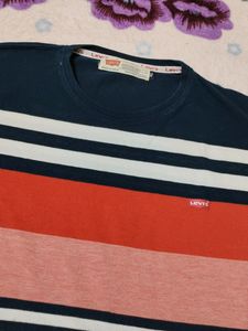 Levi's Xl Tshirt