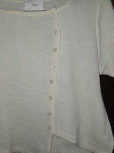 Cream crop top