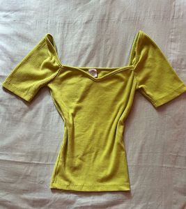 SSS Sweetheart Neck Top
