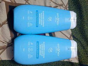 B1G1 🥳🥳🥳 Dot &amp; Key body lotion