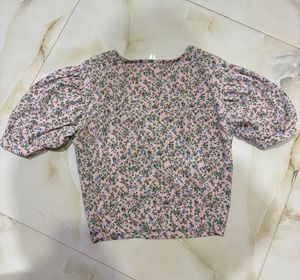 Cute Floral Print V-Neck Top
