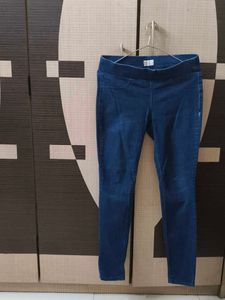 Navy Skinny Denim Type Legging.