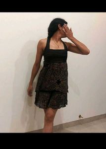 Stylish Halter Neck Dress with Patterned Skirt