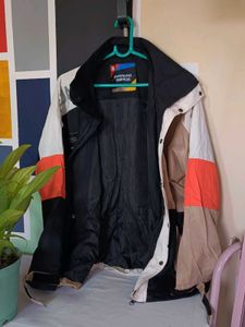 Stylish Colorblock Jacket