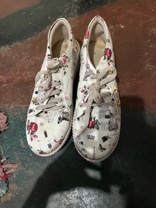Stylish Printed Sneakers