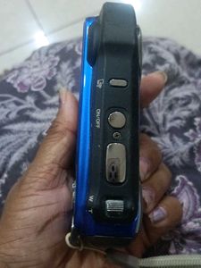 Fujifilm Digital Camera charges not available