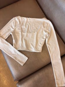 PRETTY LITTLE THING Crop Top