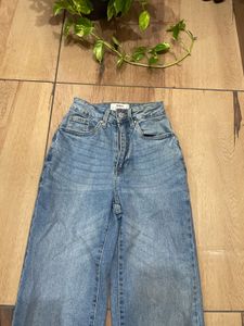 Classic Blue straight fit Jeans