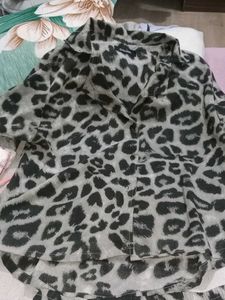 Stylish Leopard Print Shirt