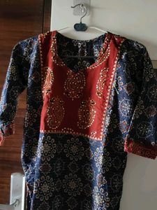 Ajrakh kurti