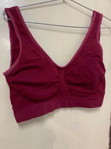 sports bra