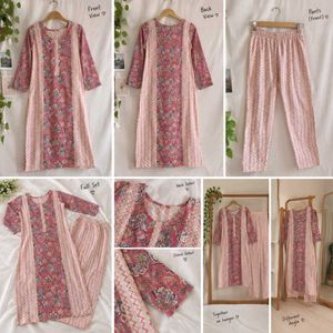 Beautiful Floral Print Kurta Set