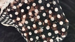 Y2K dotted lace camisole top 🖤🎀
